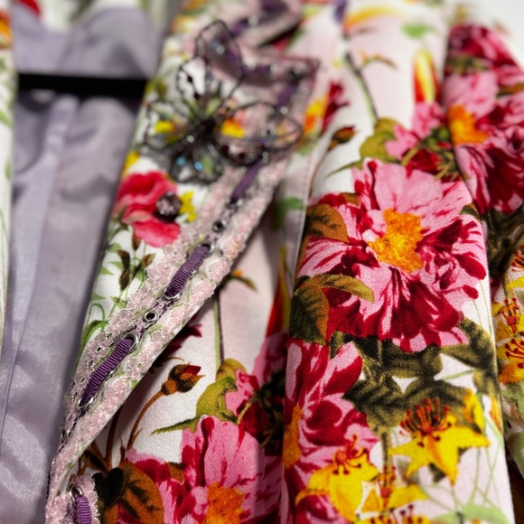 Alberto Makali Floral Embellished Blazer Size 6 - Picture 2 of 8